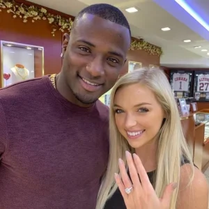 SHE SAID YES—BUT NOT TO THAT RING