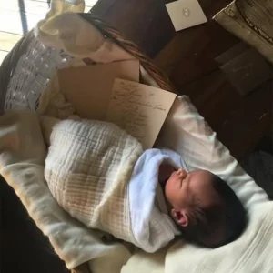 After Business Trip, Husband Finds Newborn Baby on Table with Two Notes