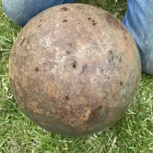 A Mysterious Giant Object Found in the Creek—No One Knows What It Is!