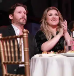 Most Heartbreaking Moments in Kelly Clarkson’s Relationship with Ex-Husband Before His Death at 48 Revealed