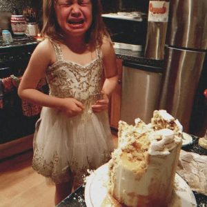 I Baked a Cake for My Daughter’s 9th Birthday – My Little Girl Found It Destroyed on Her Celebration Day