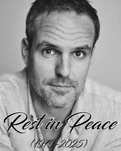 With heavy hearts, we announce the passing of this beloved actor, He just died from bowel cancer at the age of 46!