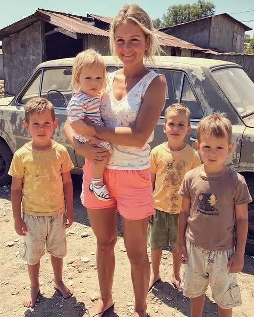 She Let a Stranger In From the Rain — The Next Day, Her Life Changed Forever