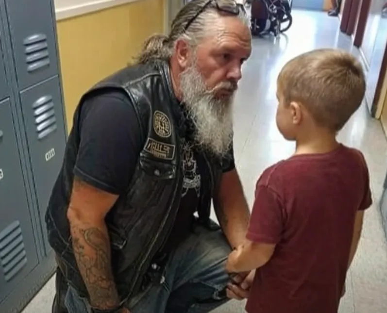 From Assumption to Admiration — How a Stranger Taught Me the True Meaning of Kindness