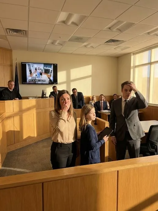 My Husband Filed for Divorce Then My Ten Year Old Daughter Quietly Changed Everything Inside the Courtroom